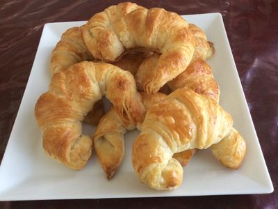 參考食譜 : 牛角麵包