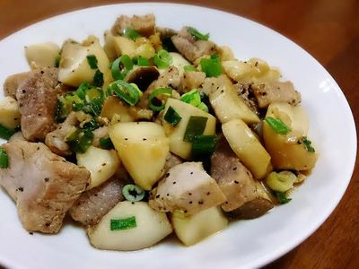 參考食譜 : 杏鮑骰子豬
