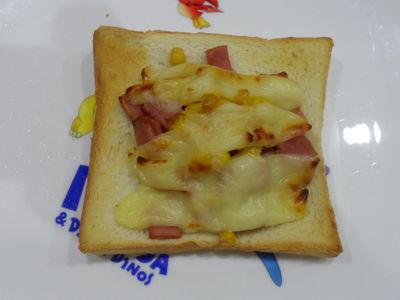 參考食譜 : 披薩吐司-飛利浦氣炸鍋