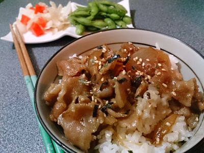 參考食譜 : 豬肉井飯[小心上癮]