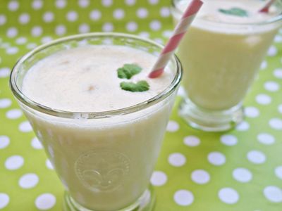 參考食譜 : 香蕉奶昔