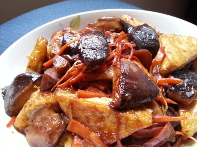 醬燒鮮菇會脆皮豆腐