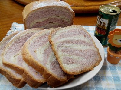 參考食譜 : 斑馬紋麵包-パンの鍋（胖鍋）製麵包機