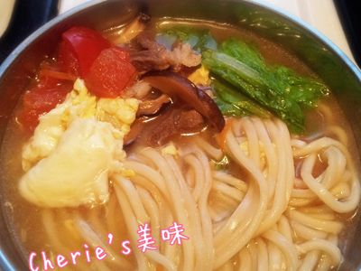 參考食譜 : 家常番茄香菇麵