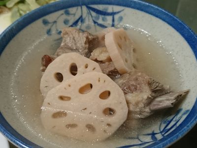 參考食譜 : [湯類]蓮藕排骨湯