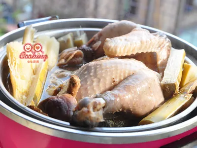 蔗頭香菇燉雞
