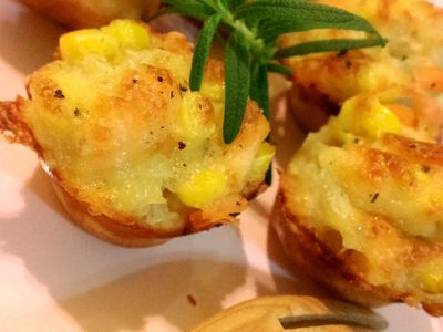 參考食譜 : 迷你披薩小麵包（免揉麵團應用）