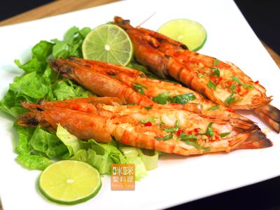 參考食譜 : Mimi♥啤酒明蝦 5分鐘上桌【鮮食家】
