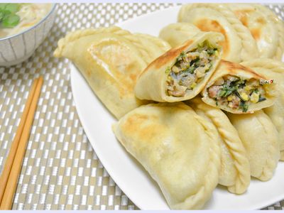 參考食譜 : 韭菜盒子