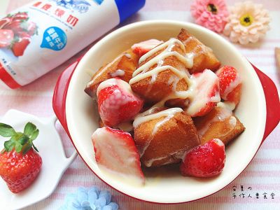 草莓煉乳炸饅頭『鷹牌煉奶』