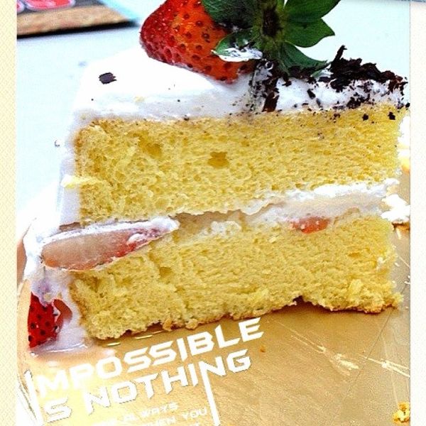 [阿妮塔♥sweet] 草莓鮮奶油蛋糕。(奶茶戚風蛋糕體) : 丁咚咚一起做