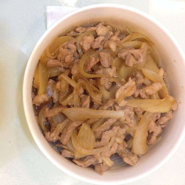 鹹甜好下飯的薑燒洋蔥豬肉 : Ting-Hsuan Huang一起做