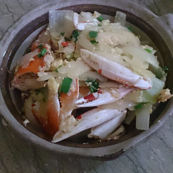 洋蔥炒螃蟹 : 糖糖一起做