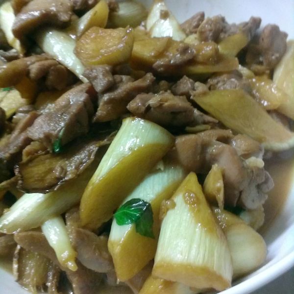 三杯茭筍雞《茭白筍3》：Miko Lin 一起做