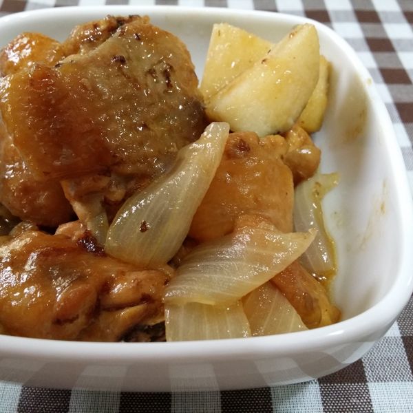 懶人妻的超簡單料理～「洋蔥紅燒雞」 : 張燕燕一起做