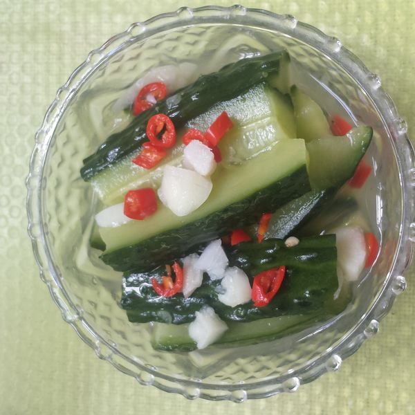 涼拌小黃瓜 : Wing Yee Kwok一起做