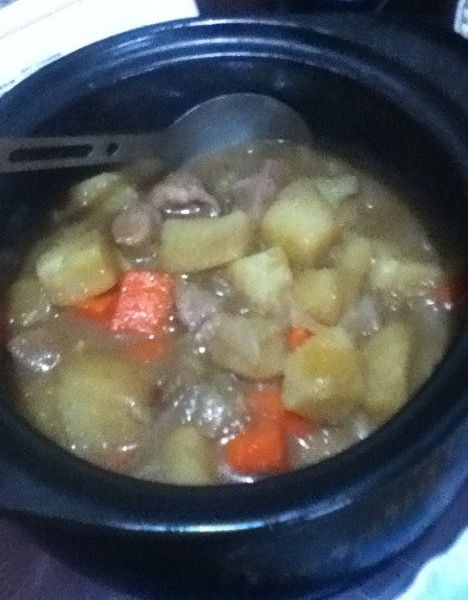 馬鈴薯燉肉：江泉兒 一起做