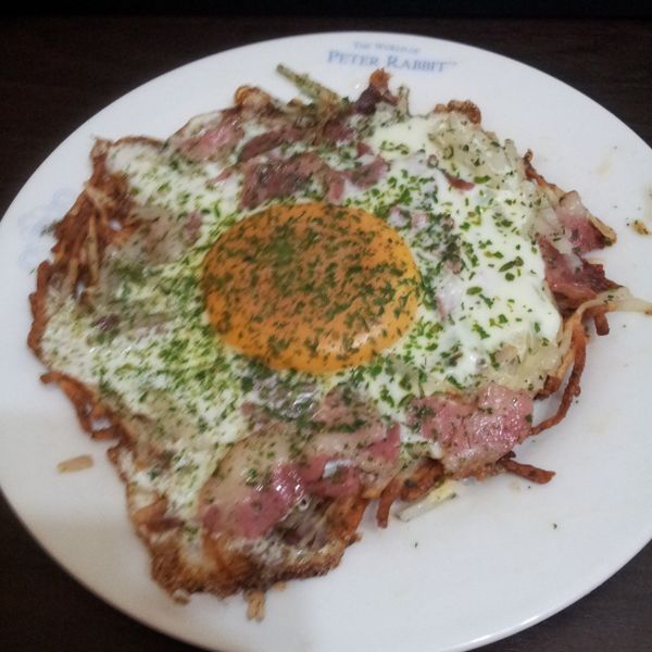 10分鐘快速早餐【洋芋培根蛋】：Cara 一起做