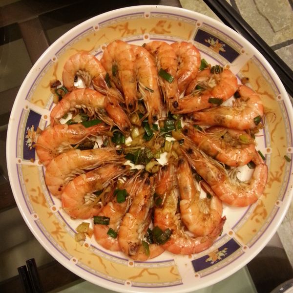 椒鹽炒蝦：鄭嘉慶 一起做