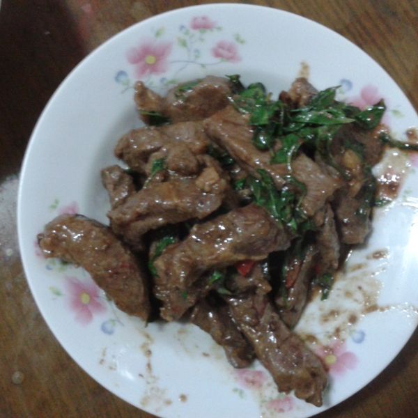 塔香醬炒沙朗：Chiu Hsin Yi 一起做