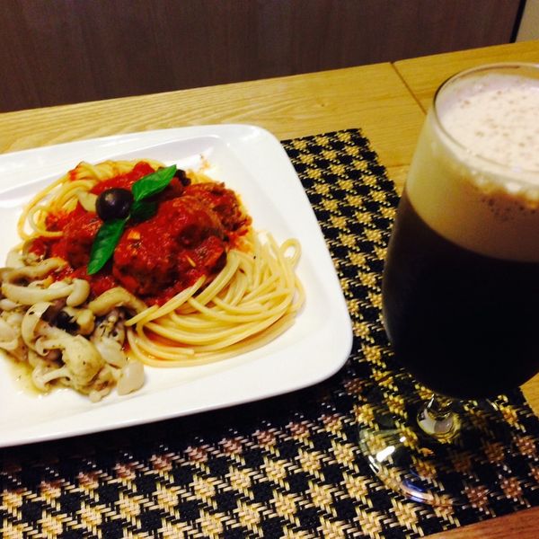 香濃蕃茄肉丸義大利麵:Ellen Cheng 一起做