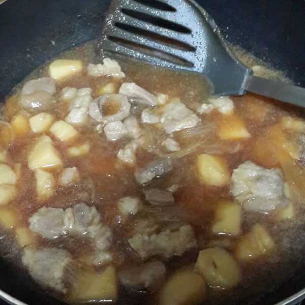 電鍋輕鬆做日式馬鈴薯燉肉 : Lin Yiyun一起做