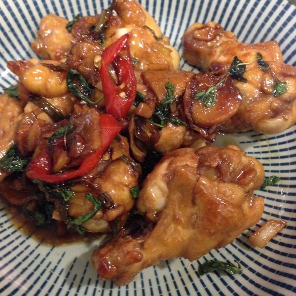 [智慧萬用鍋] 三杯雞：Chuchu 一起做