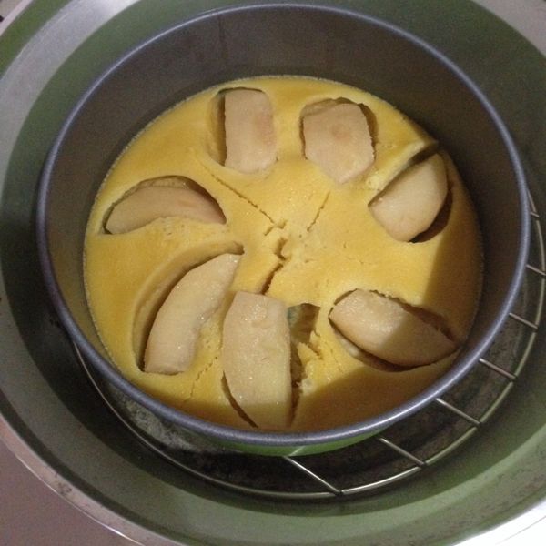 電鍋零失敗♡蜜香蘋果蛋糕：Tani Hung 一起做