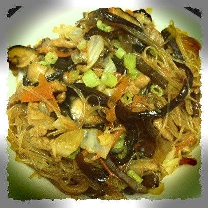 [年菜]小媳婦聰明快炒米粉：佩佩姬G 一起做