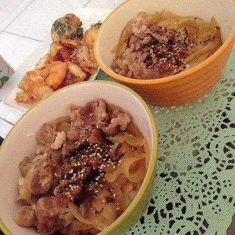 豬肉井飯[小心上癮]：卓泰咪 一起做