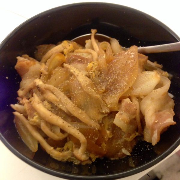 豬肉井飯[小心上癮]：Amiliya Wang 一起做