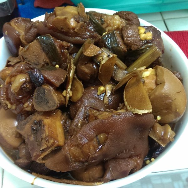 可樂滷豬腳：Kelly Lin 一起做