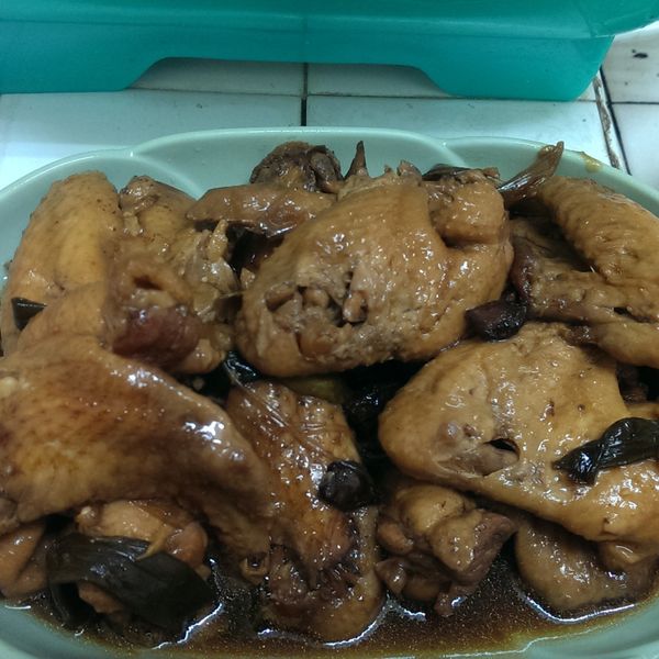 滷可樂雞翅：Kelly Lin 一起做