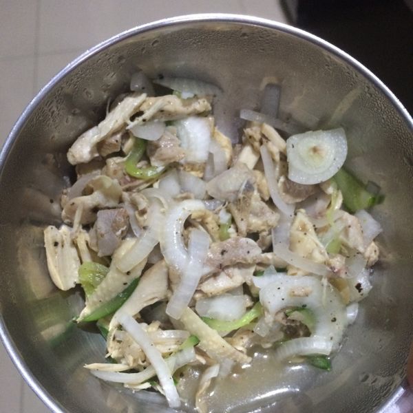 涼拌雞肉絲 : 王姿叡一起做