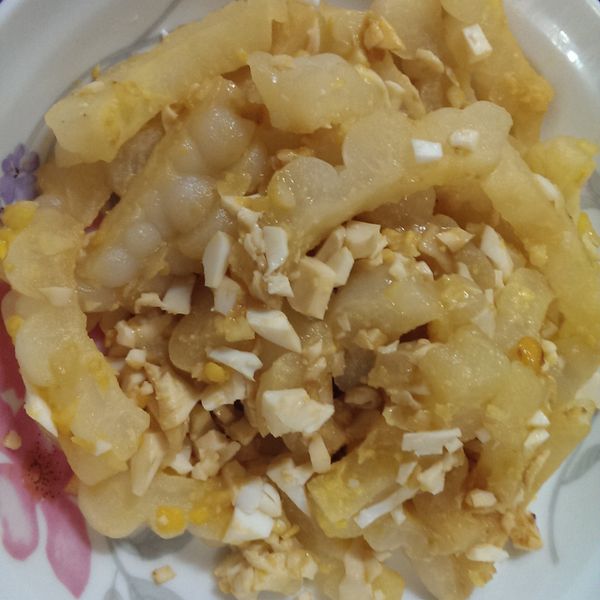 鹹蛋苦瓜 : Hsiuling Tu一起做