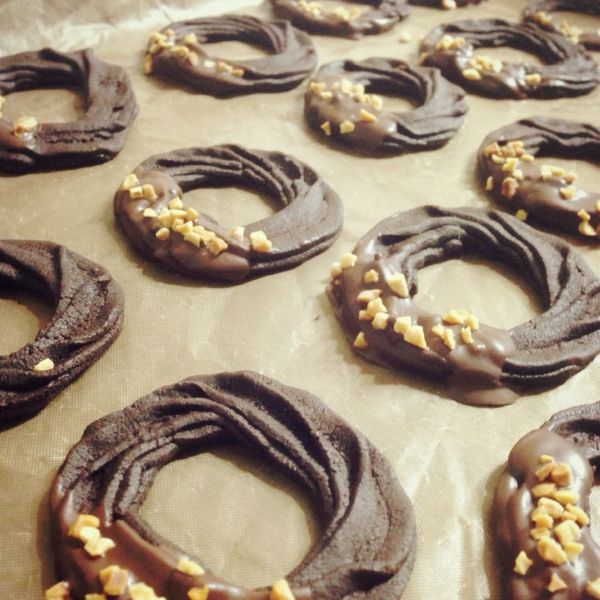 巧克力圈圈餅乾 : Amber Tsai一起做