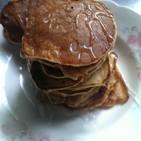 只要兩顆蛋+一根香蕉的簡單鬆餅!：Kelly Lin 一起做