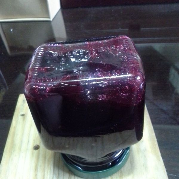 in澳洲>>自製櫻桃果醬~：陳宥蓁 一起做