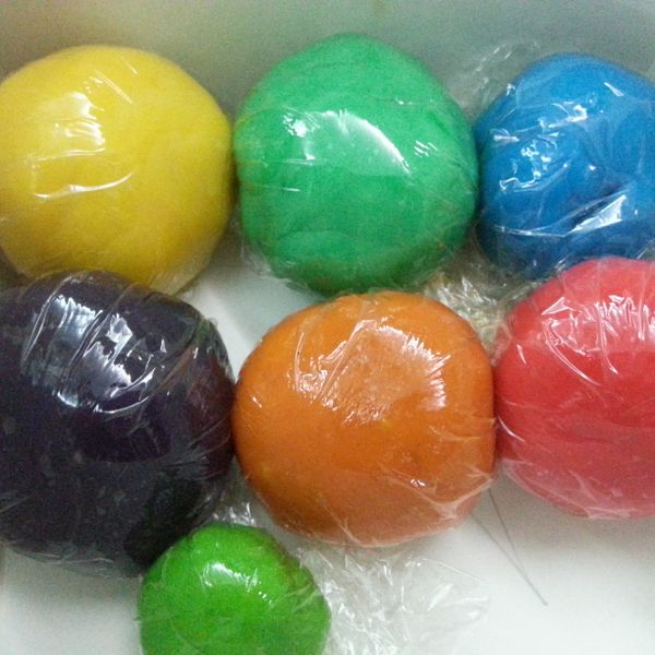 自製(培樂多)黏土 : Ashina Shih一起做