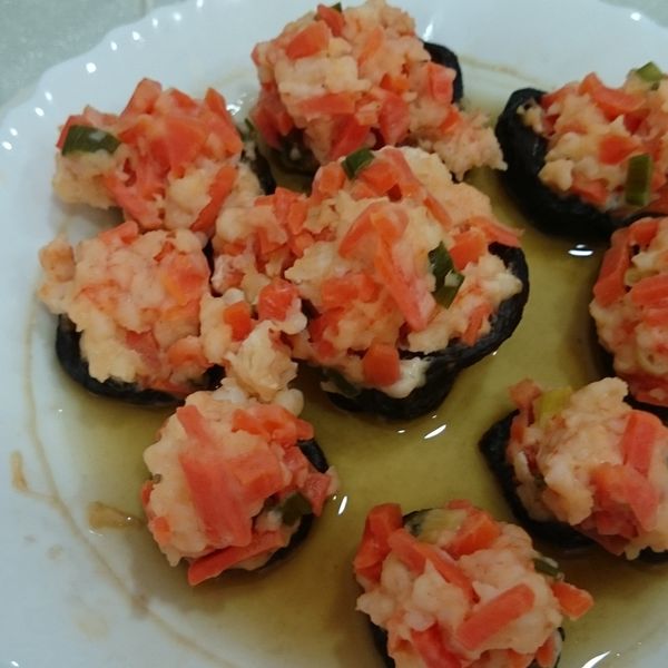 蝦肉釀鮮菇 : Dharma Lee一起做