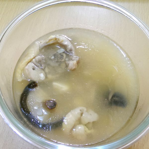 蒜頭香菇雞湯 : 薇漪一起做