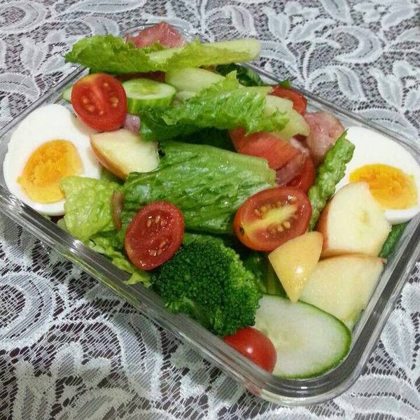 和風蘋果蕃茄沙拉：在台灣的韓國小孫女 一起做