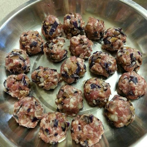 ♥ 香菇鑲肉丸 : Miko一起做