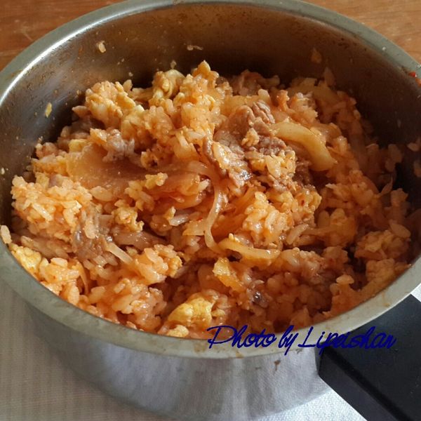 泡菜炒飯 : Pei Shan Li一起做