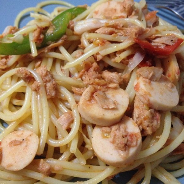 鮪魚蕃茄義大利麵 : skybabe一起做