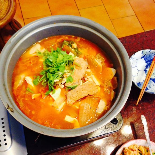 泡菜鍋  Jay的韓式料理（有影片教學）：Ho Trance 一起做