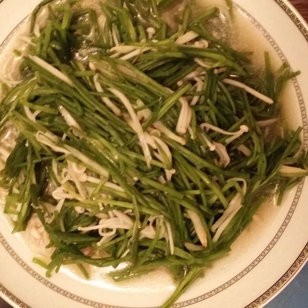 水蓮炒金針菇 : Jessica Lin一起做