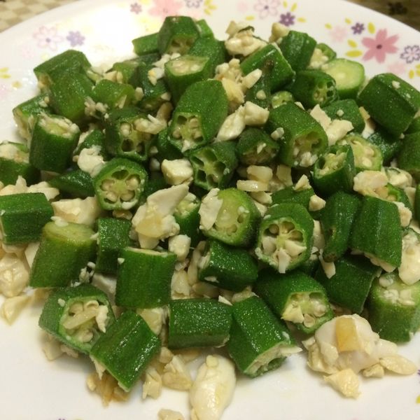 秋葵炒鹹蛋：瑪姬 一起做