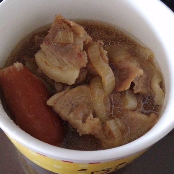 洋蔥豬：incomic 一起做