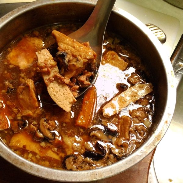 肉燥飯：林芋萱 一起做